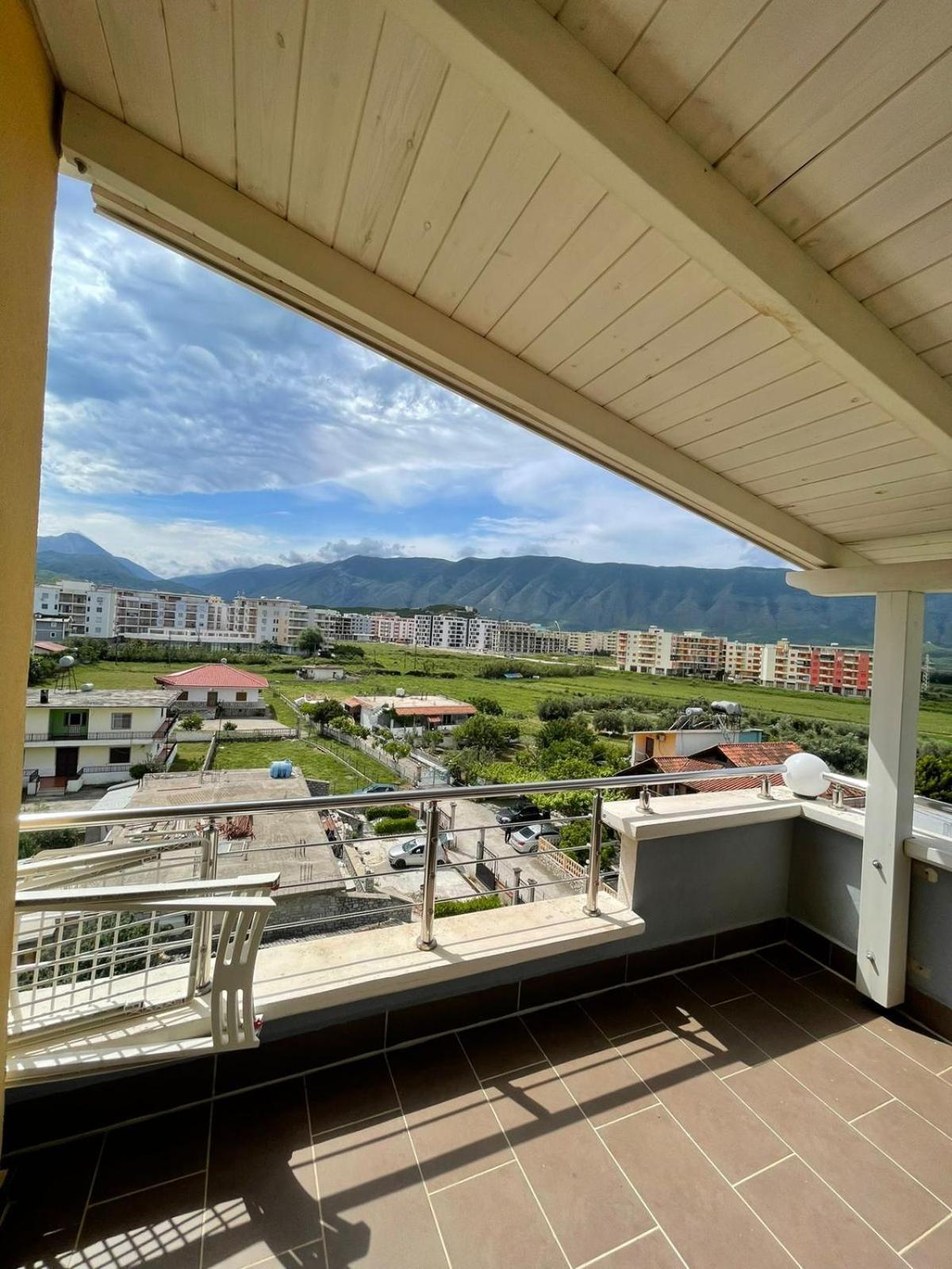 Apartments Rezidenca Sinani โอริคูม ภายนอก รูปภาพ